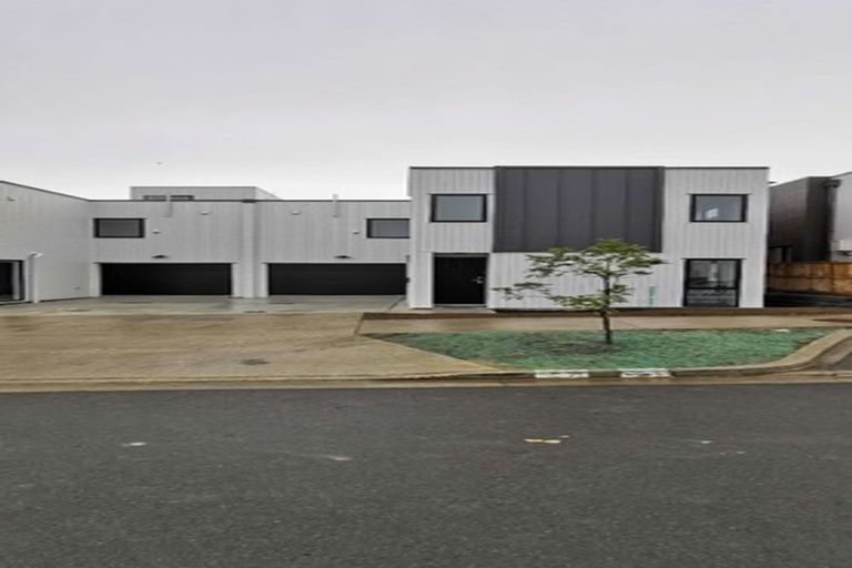 Photo of property in 31 Waka Street, Albany Heights, Auckland, 0632