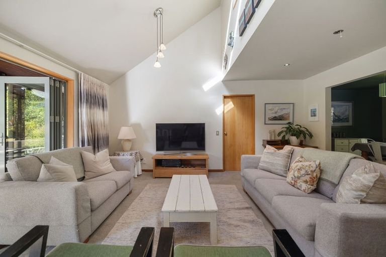 Photo of property in 364 Malaghans Road, Dalefield, Queenstown, 9371