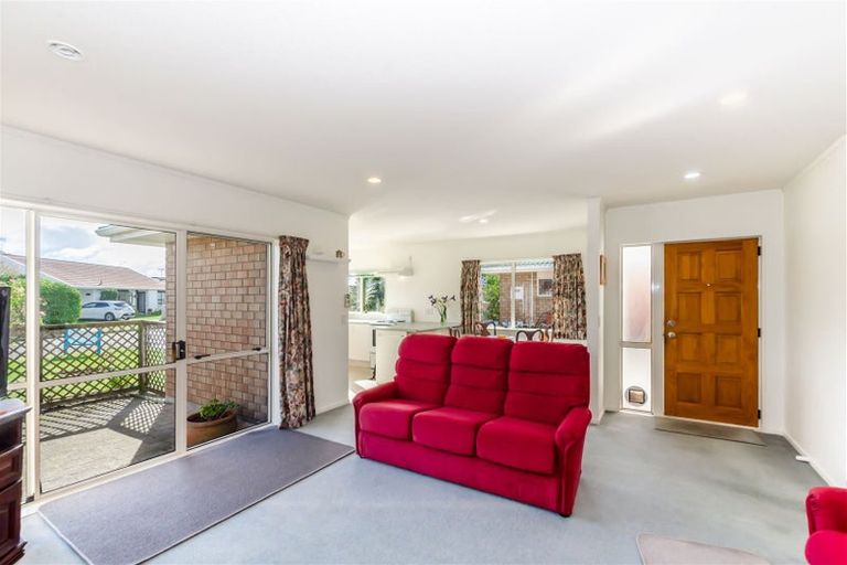 Photo of property in 9a Heihei Place, Paraparaumu, 5032