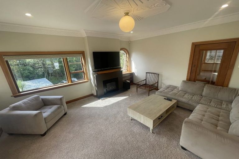 Photo of property in 28 Izard Road, Khandallah, Wellington, 6035