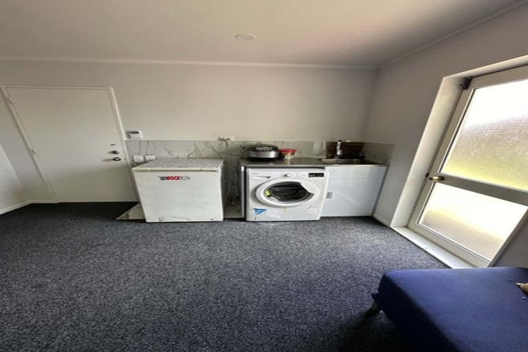 Photo of property in 3 Montilla Place, Manurewa, Auckland, 2102