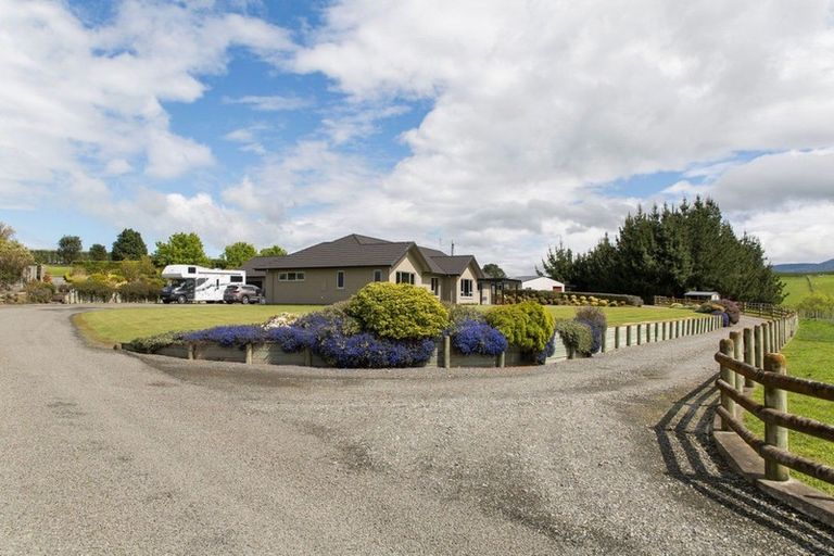 Photo of property in 92c Adelaide Road, Dannevirke, 4930