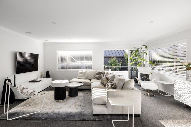 Photo of property in 25 Muricata Avenue, Mount Maunganui, 3116
