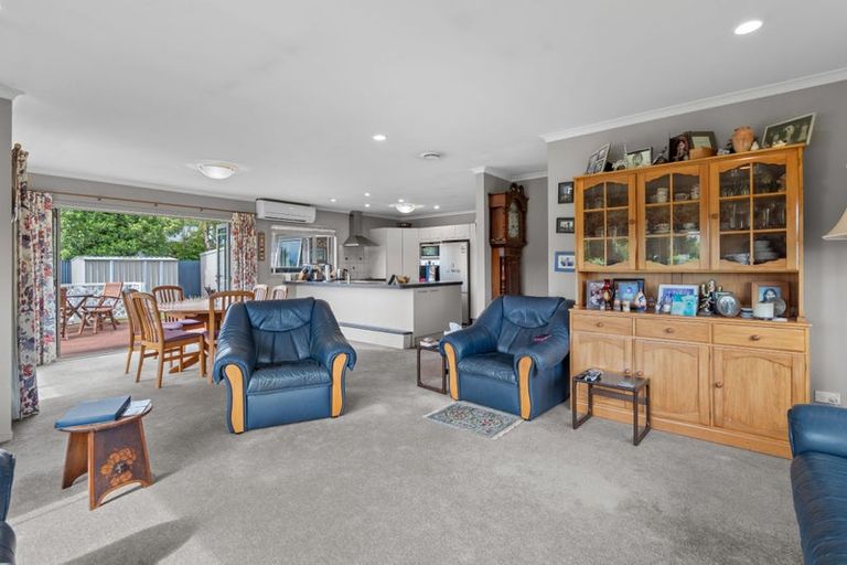 Photo of property in 12 Rexwood Estate, Carterton, 5713