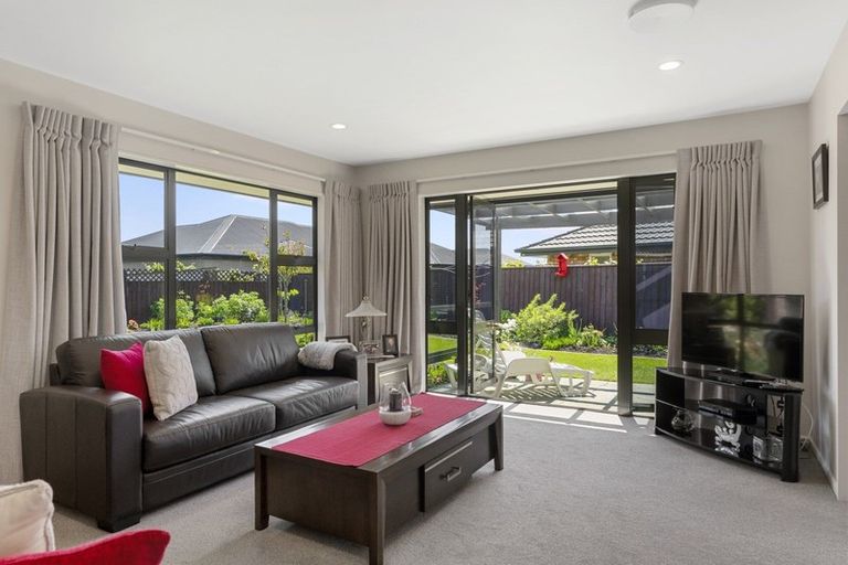 Photo of property in 32 Tyree Drive, Stoke, Nelson, 7011