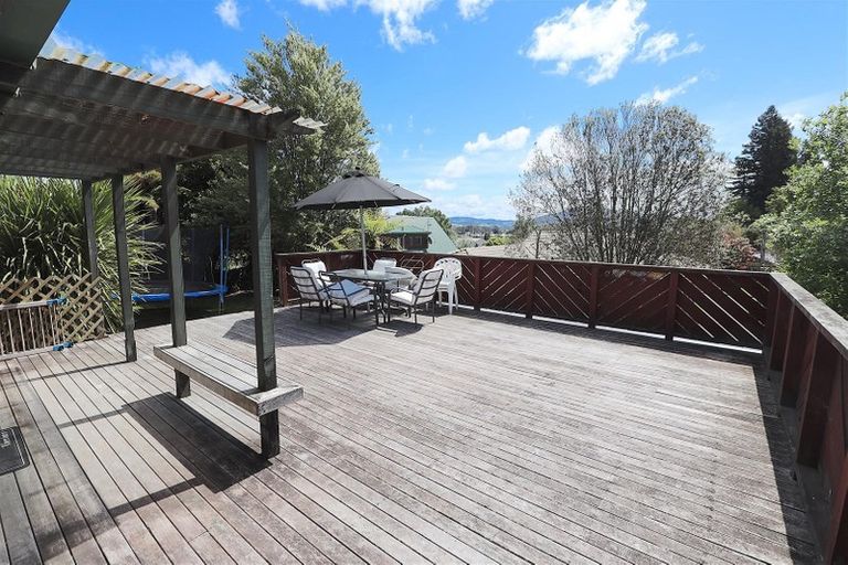 Photo of property in 13 Larcy Road, Lynmore, Rotorua, 3010