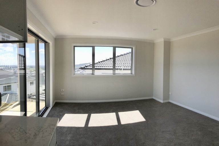 Photo of property in 11 Aklander Rise, Flat Bush, Auckland, 2019