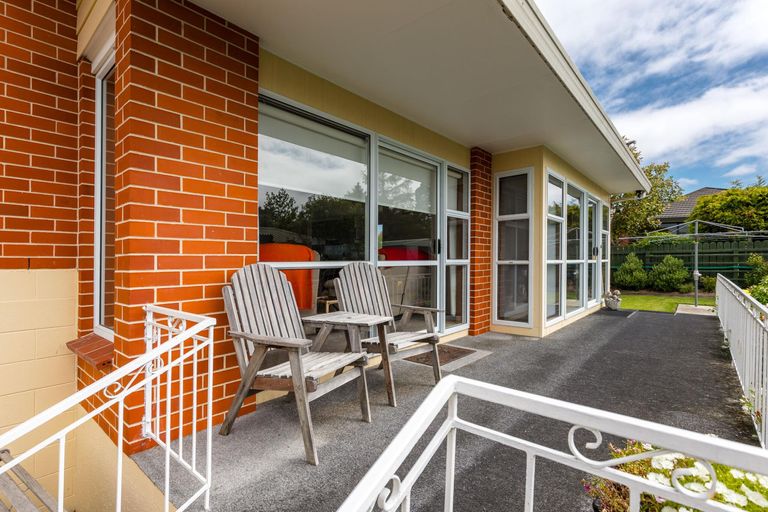 Photo of property in 11 Oxford Street, Waimate, 7924