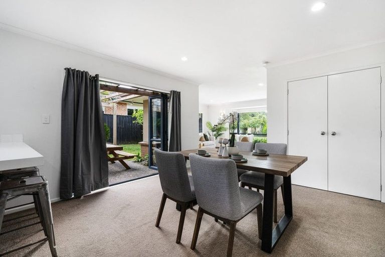 Photo of property in 4 Adrigole Place, East Tamaki, Auckland, 2013
