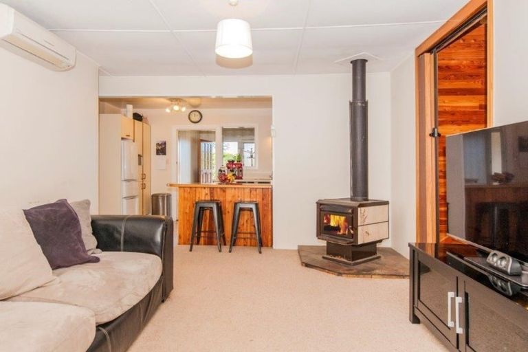 Photo of property in 1 Ocean View Place, Southbridge, Leeston, 7683