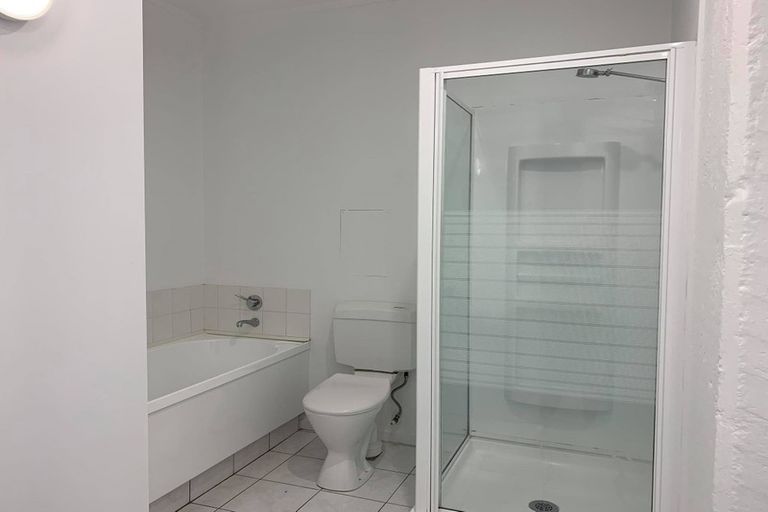 Photo of property in Tennyson Apartments, 19/25 Tennyson Street, Te Aro, Wellington, 6011