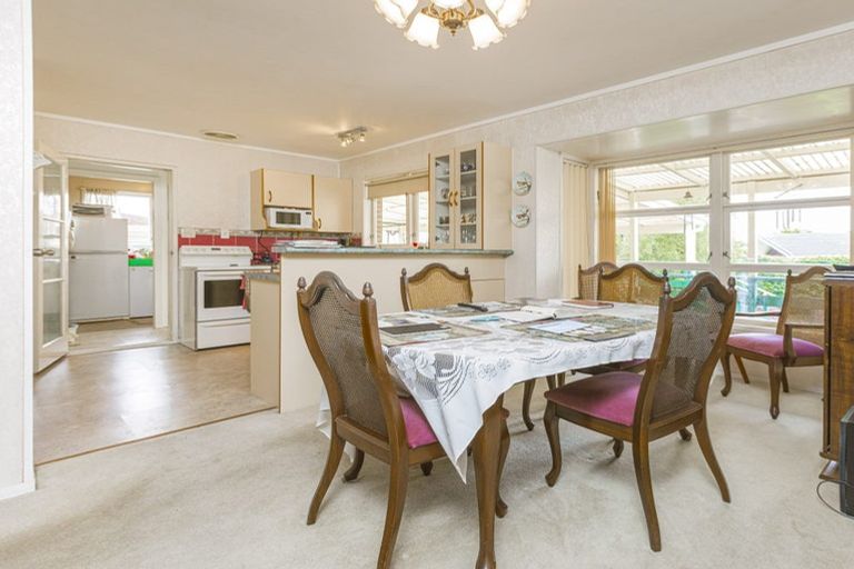 Photo of property in 5 Park Estate Road, Rosehill, Papakura, 2113