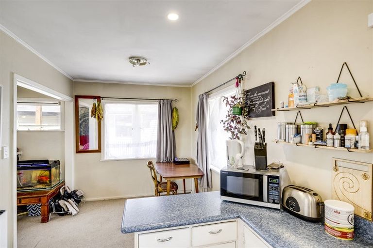 Photo of property in 58 Downing Avenue, Pirimai, Napier, 4112