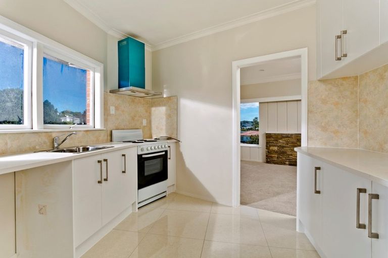 Photo of property in 20 Tristram Avenue, Forrest Hill, Auckland, 0620