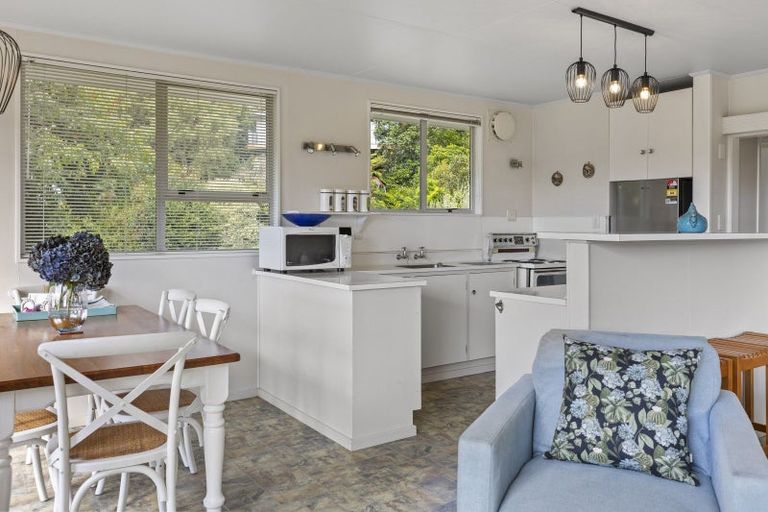 Photo of property in 64 Kaiuru Avenue, Pukawa Bay, Turangi, 3381