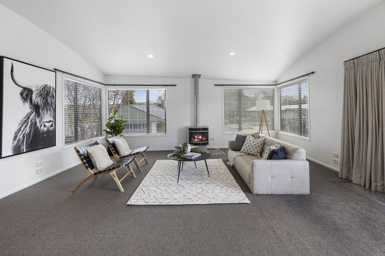 Photo of property in 2/2 Rhodes Fall, Rangatira Park, Taupo, 3330