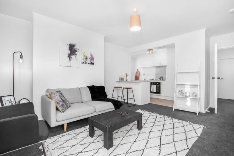 Photo of property in 54b Arimu Road, Papakura, 2110