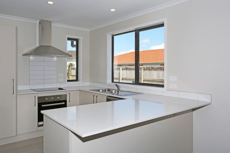 Photo of property in 24a Gibson Road, Tuakau, 2121