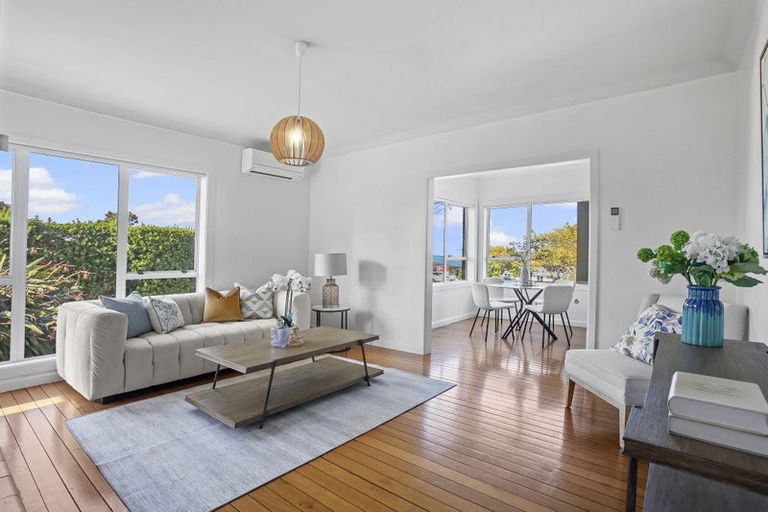 Photo of property in 1/1 Picton Street, Howick, Auckland, 2014