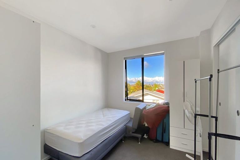 Photo of property in 29b Wharf Road, Te Atatu Peninsula, Auckland, 0610