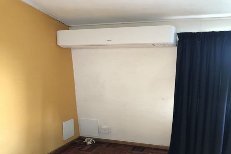 Photo of property in 5/50 Buckley Road, Southgate, Wellington, 6023