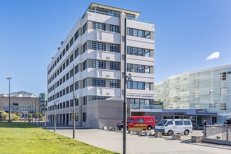 Photo of property in Chaffers Dock, 409/22 Herd Street, Te Aro, Wellington, 6011