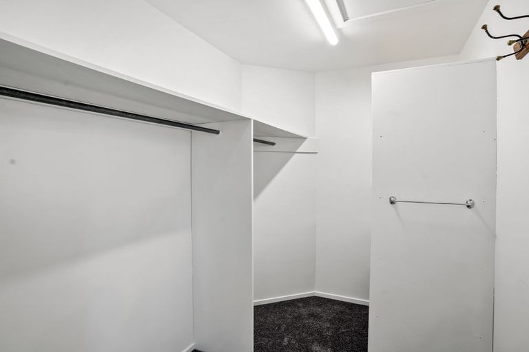 Photo of property in 15 Oakview Lane, Cashmere, Christchurch, 8022