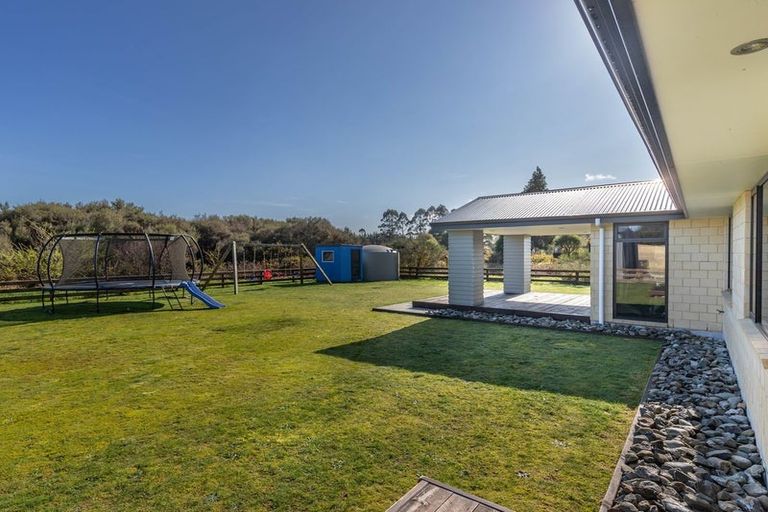 Photo of property in 29 Greenstone Road, Kumara, 7832