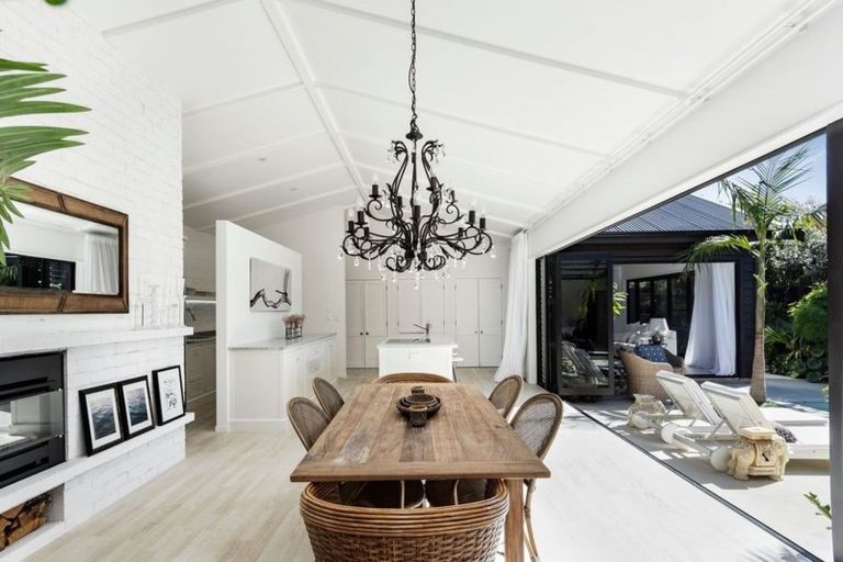 Photo of property in 10 Pebble Beach Way, Papamoa Beach, Papamoa, 3118