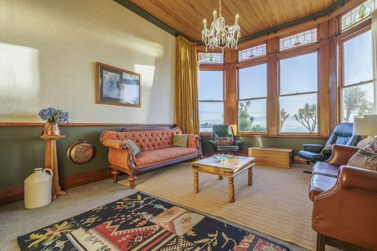 Photo of property in 3 Castle Street, Riverton/aparima, Riverton, 9822