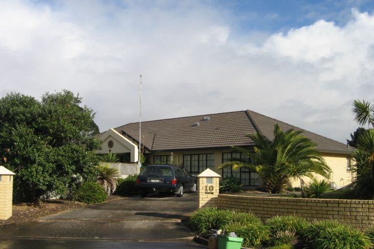 Photo of property in 10 Kalgan Place, Burswood, Auckland, 2013