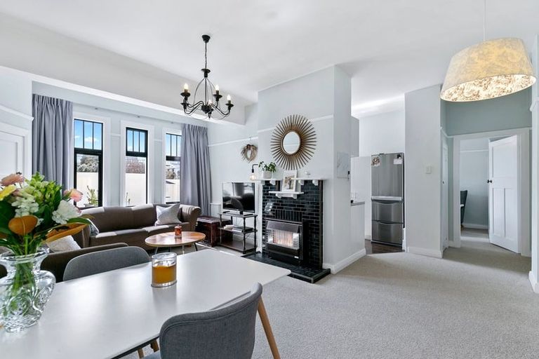 Photo of property in 3/24 Elizabeth Street, Mount Victoria, Wellington, 6011