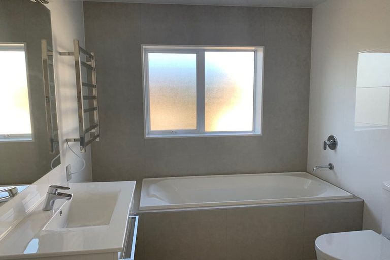 Photo of property in 149a Deep Creek Road, Torbay, Auckland, 0630