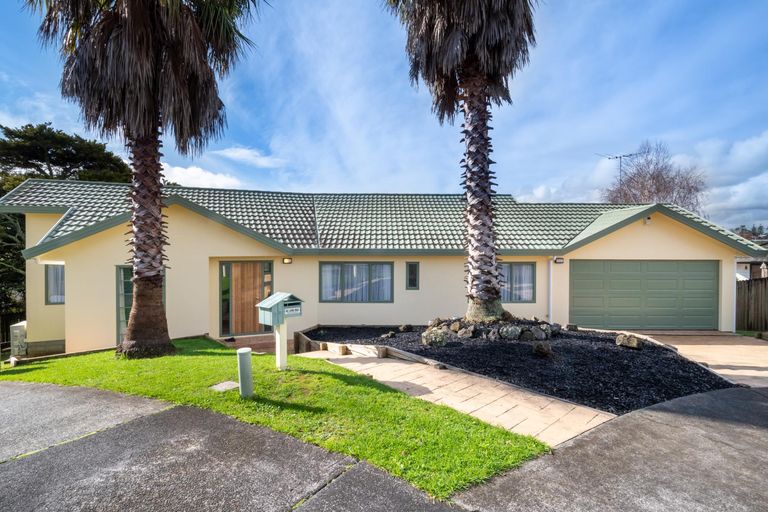 Photo of property in 29 Jubaea Place, Henderson, Auckland, 0610