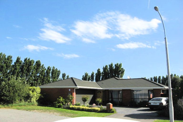 Photo of property in 6 Munich Place, Bromley, Christchurch, 8062