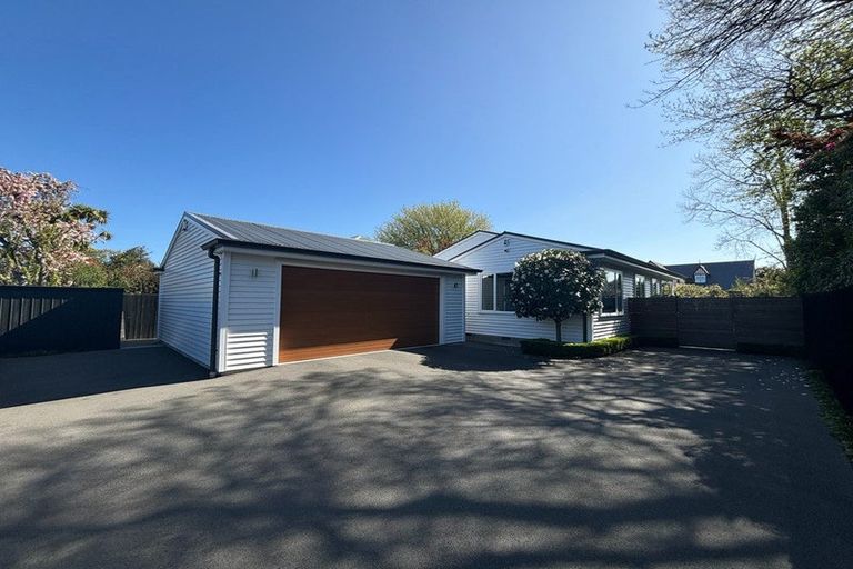 Photo of property in 233 Ilam Road, Ilam, Christchurch, 8041