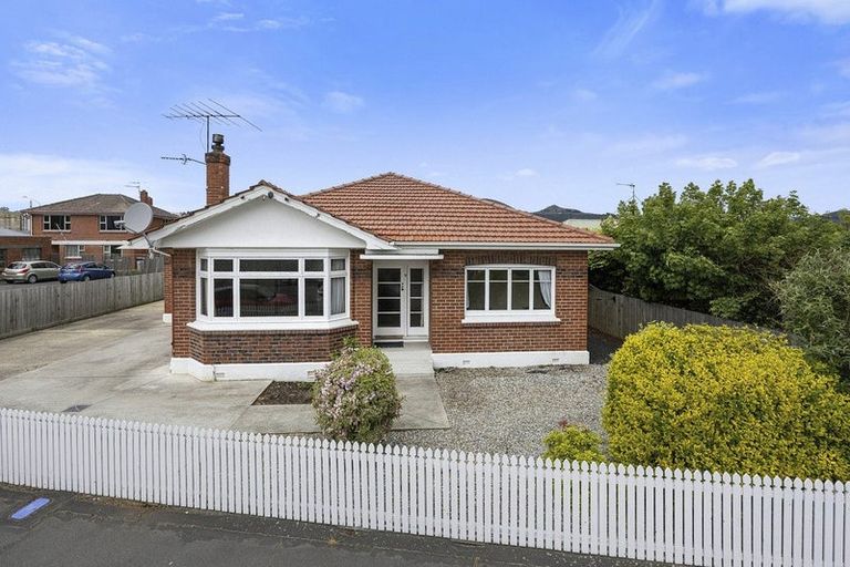 Photo of property in 3 Bush Road, Mosgiel, 9024