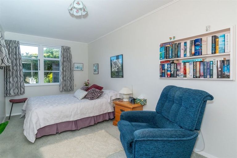 Photo of property in 74 Park Avenue, Waitarere Beach, Levin, 5510