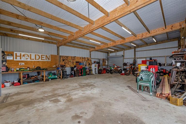 Photo of property in 578 Raumai Road, Bulls, 4894