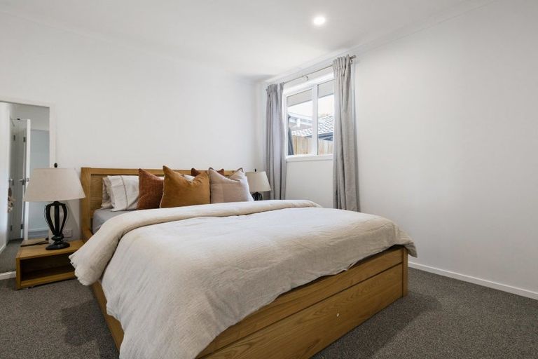 Photo of property in 2/3 Paul Crescent, Fairfield, Hamilton, 3214