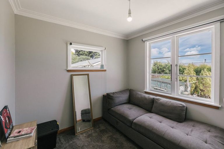 Photo of property in 34 Hedges Street, Sanson, 4817