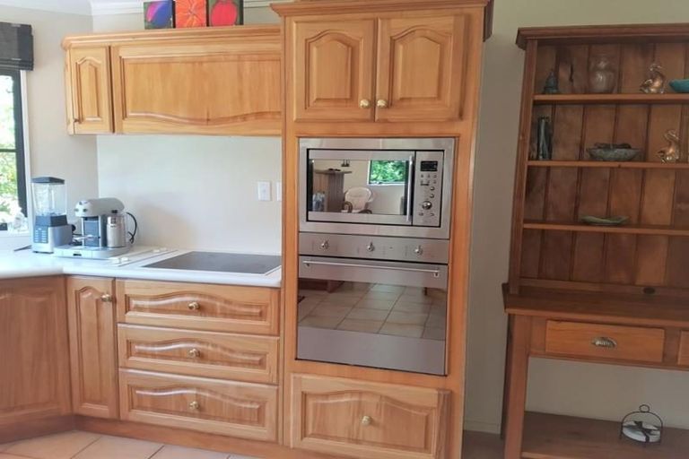 Photo of property in 131 Pararekau Road, Karaka, Papakura, 2580