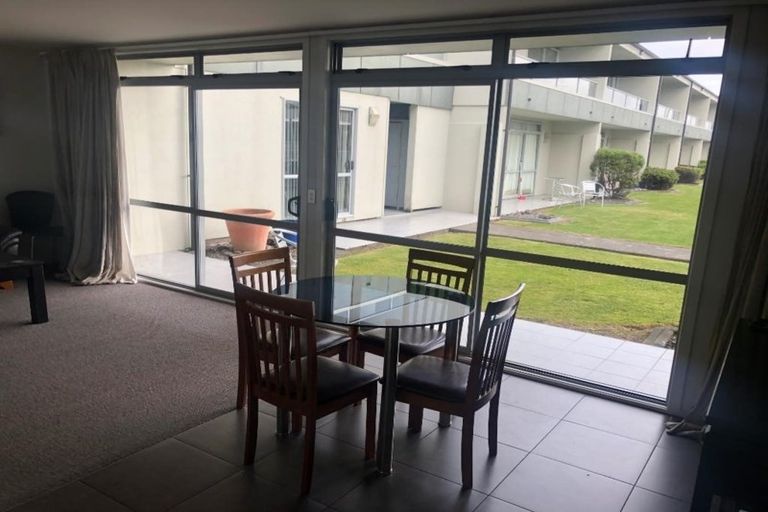 Photo of property in 6/300 Lake Terrace, Two Mile Bay, Taupo, 3330