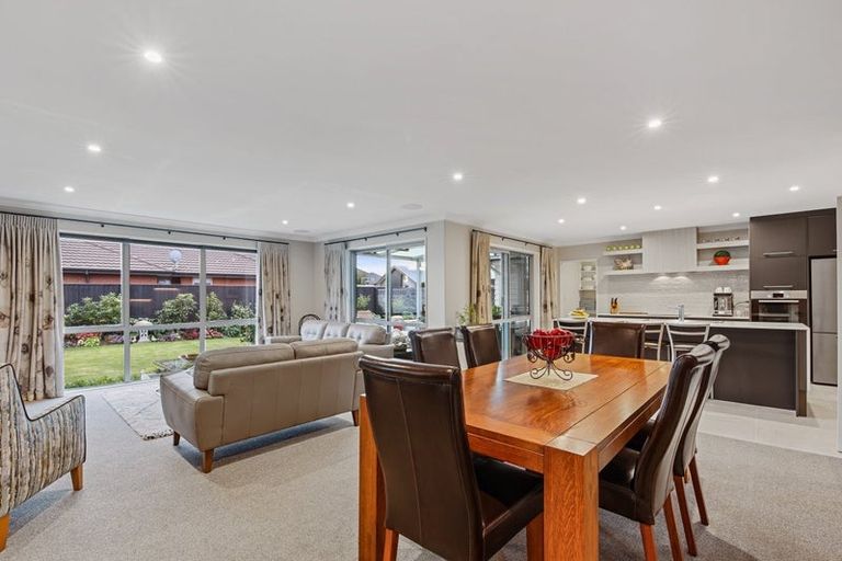 Photo of property in 4 Churchill Drive, Rangiora, 7400