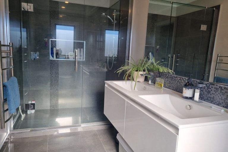 Photo of property in 20 Beaufort Place, Flagstaff, Hamilton, 3210