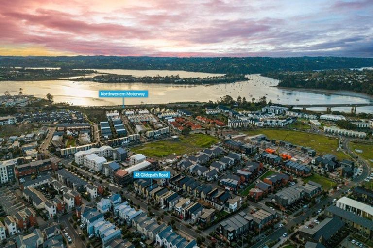 Photo of property in 48 Glidepath Road, Hobsonville, Auckland, 0616