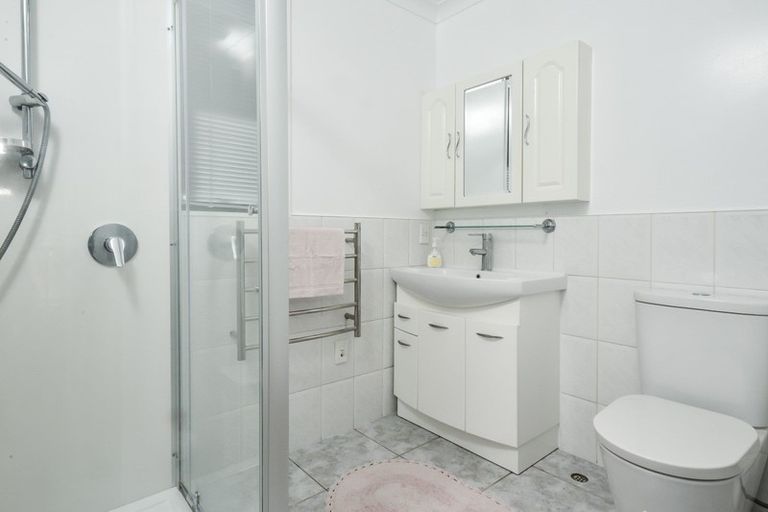 Photo of property in 41 Nielsen Gardens, Rototuna, Hamilton, 3210