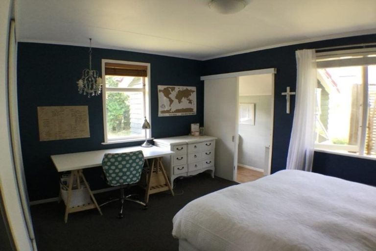 Photo of property in 19 Fairway Avenue, Red Beach, 0932