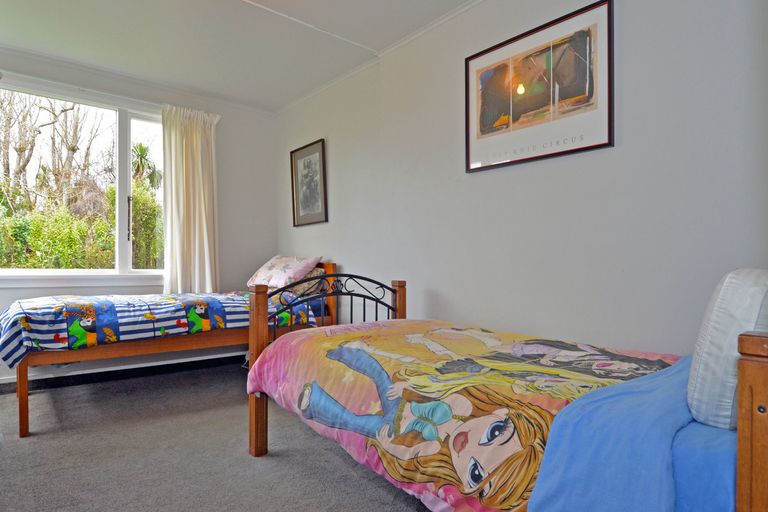 Photo of property in 15 Muri Street, Aramoana, Port Chalmers, 9082