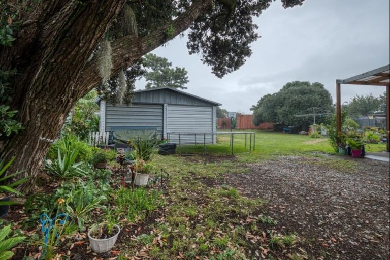 Photo of property in 16 Tolerton Avenue, Elgin, Gisborne, 4010